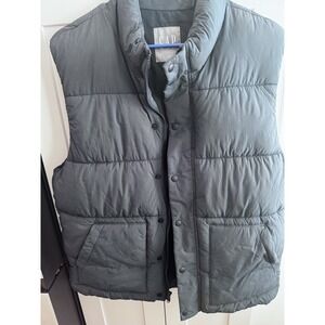 NWOT Gap 100% Recycled Nylon Puffer‎ Vest True Black Men's Size L